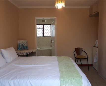 Booked Easy - Brentwood Park Near Airport