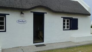 Smiley's Cottage | Accommodation Struisbaai