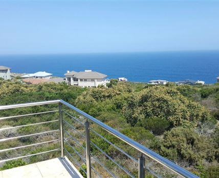 Luxury Sea View House on Pinnacle Point Estate