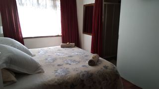 White Rose Guest House | Vanderbijlpark Accommodation