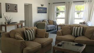 Palm and Pebbles | West Coast Specials
