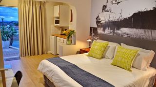 2 Night Romantic Chopper Package | Accommodation Glenashley