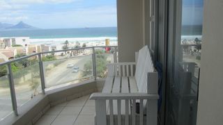 404 Santorini | Blouberg Accommodation
