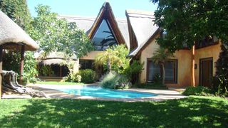 African Nest (Guest Suite) | Constantia Accommodation