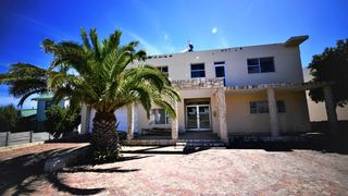 87 on Park | Perlemoen Bay Accommodation