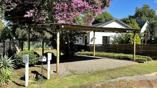 The Green Lantern - House | Howick Accommodation