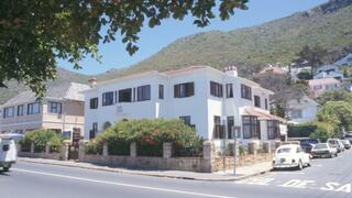 Sonnekus Guest House | St James Accommodation