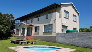Hanky Dory House | Port Edward Accommodation