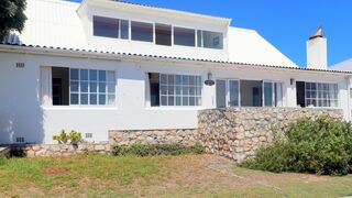 Summer Place - Sea Front | Arniston Accommodation