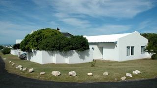 Waenhuiskrans House | Accommodation Arniston