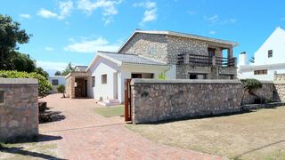 Skip se Huis | Accommodation Arniston