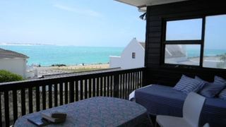 B by the Sea | Arniston Accommodation