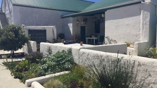 Die Plaashuis | Yzerfontein Self-catering