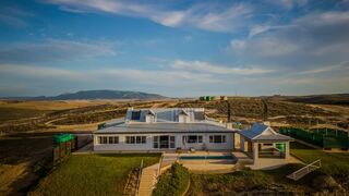 Melk Houte Bosch Guest Farm | Africa Specials