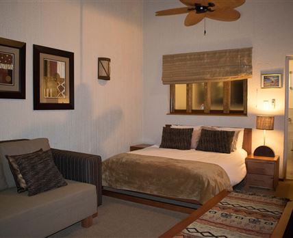 Legend Safaris - Kruger Park Lodge