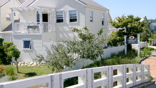 Hammock Island Loft Apartment | Accommodation Thesen Island
