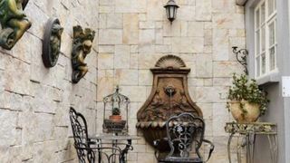 Versailles Self-Catering | Accommodation Wellington