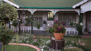 Amour Le Fleur | Sunward Park Accommodation