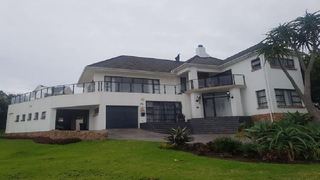 Cove Rock Holiday Home | Self-catering Cove Rock