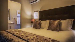 Kyalami Creek Luxury Apartments | Kyalami Accommodation