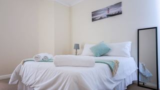 Sand Dollar Blouberg | Bloubergstrand Specials