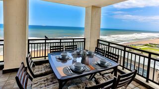 Bali Hai 402 | Westbrook Beach Self-catering