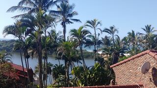 53 Nkwazi - The Flat | Accommodation Zinkwazi Beach