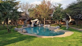Tawni Safari Lodge | Accommodation Capricorn
