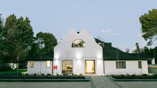 30 on Whites Guesthouse | Accommodation Waverley