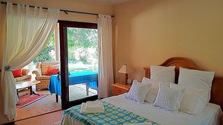 Flutter By | Durbanville Accommodation