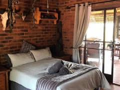 Phiva Game Lodge | Modimolle (Nylstroom) Self-catering