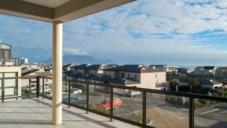 D13 Waves Edge - Big Bay | Cape Town Specials