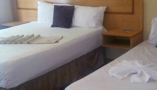 Ntshe River Lodge | Francistown Accommodation