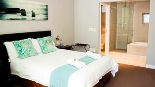 303 Harbour Bridge Apartment | De Waterkant Self-catering