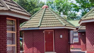 Vhueni Village Lodge | Thohoyandou Accommodation