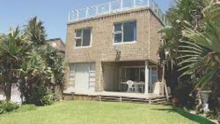 Aloe Beach Self Catering | The Bluff Accommodation