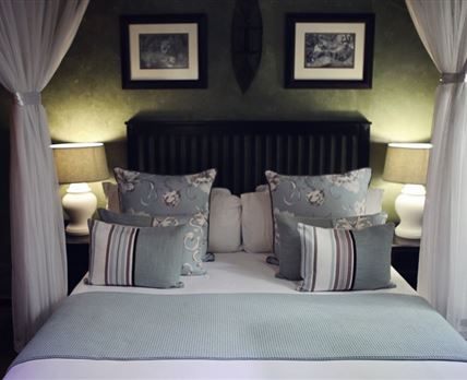 Emdoneni Lodge,Cheetah Project & Spa