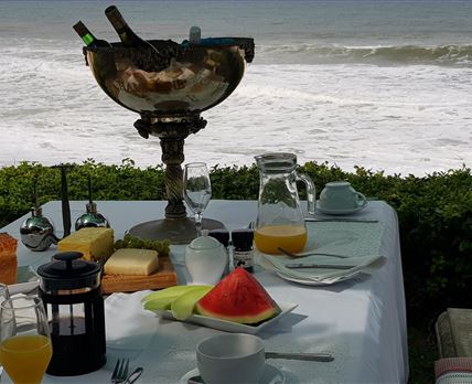 Tropical Beach Boutique Bed & Breakfast