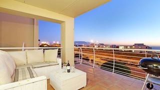 Dolphin Ridge 92 | Bloubergstrand Accommodation