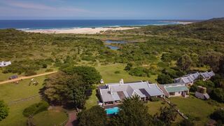 Oyster Bay Lodge | Oyster Bay Accommodation