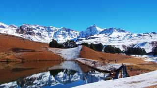 Drakensberg Gardens Fairways - Heartwood Mountain Cottage | Accommodation Underberg