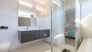 The Chelsea 406 | Green Point Self-catering