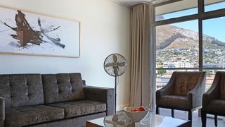 The Verge Aparthotel Standard Two-Bed | Accommodation Sea Point