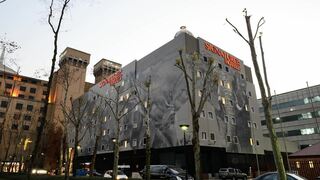 Signature Lux Hotel By Onomo | Sandton Accommodation