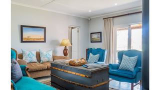 OuHout Self-Catering Cottage | Nottingham Road Accommodation