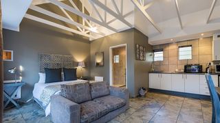 Silverstone Guest House | Ferndale Ridge Accommodation