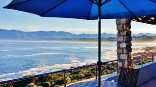 Kleinzee Oceanfront Guest House | De Kelders Accommodation