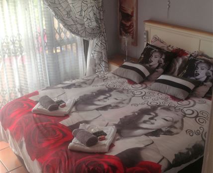 Hillcrest Holiday Apartment