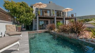 Whale Away Guest House | Accommodation Hermanus