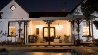 Matembe Leisure - Chameleon Lodge | Strand Self-catering